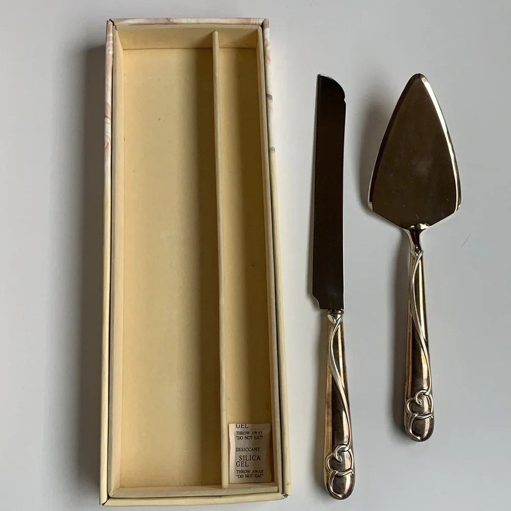 LENOX Like New Forevermore Heart 2 Piece Dessert Set Knife & Cake Serving